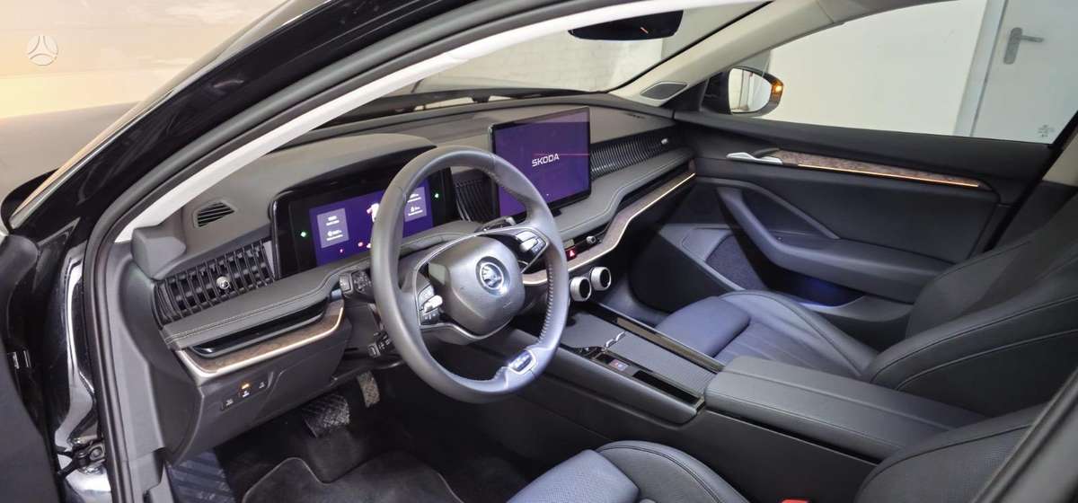 Škoda Superb - 4