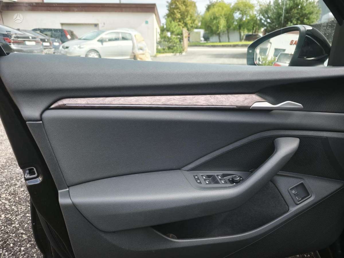 Škoda Superb - 10