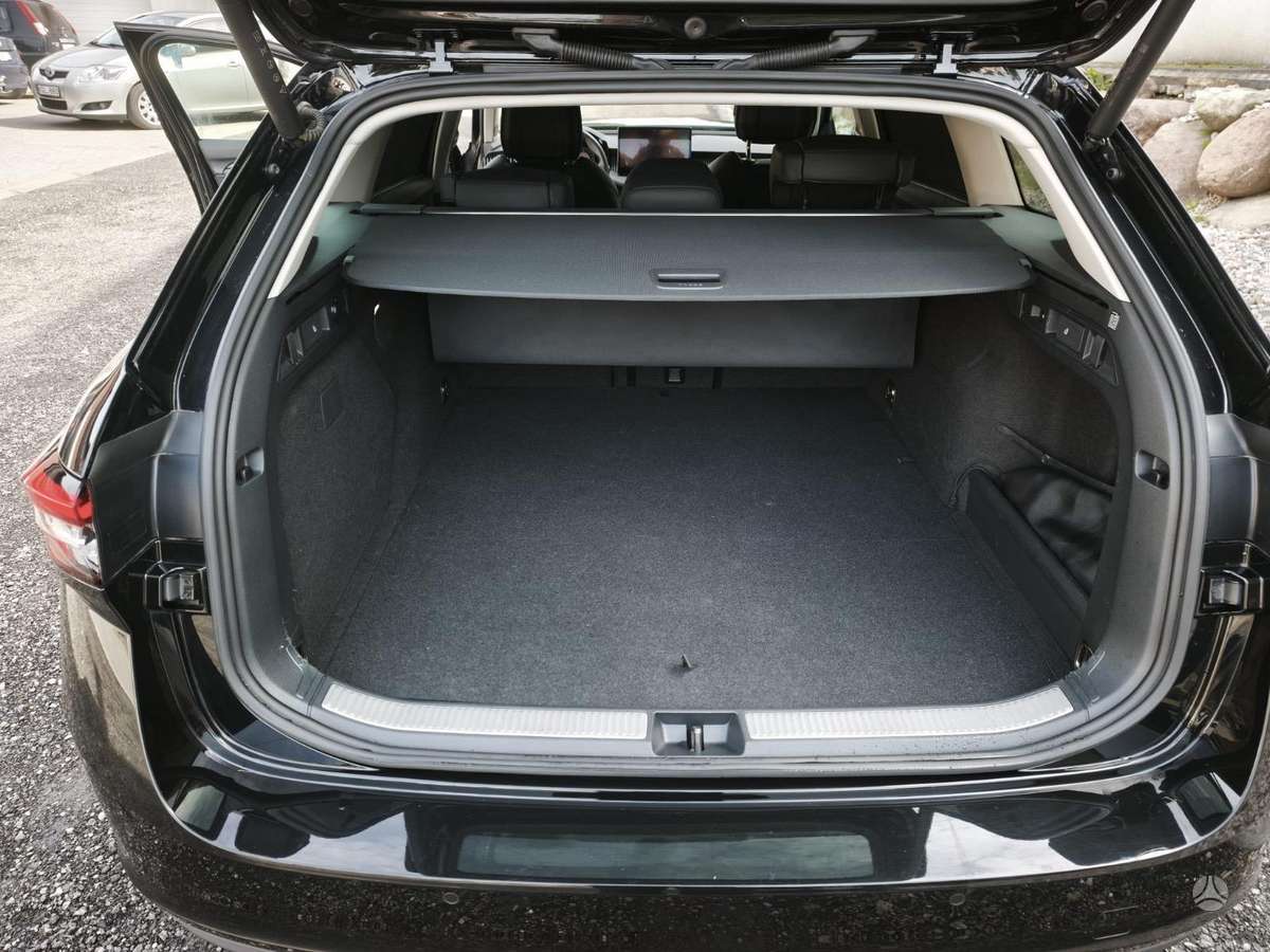 Škoda Superb - 12