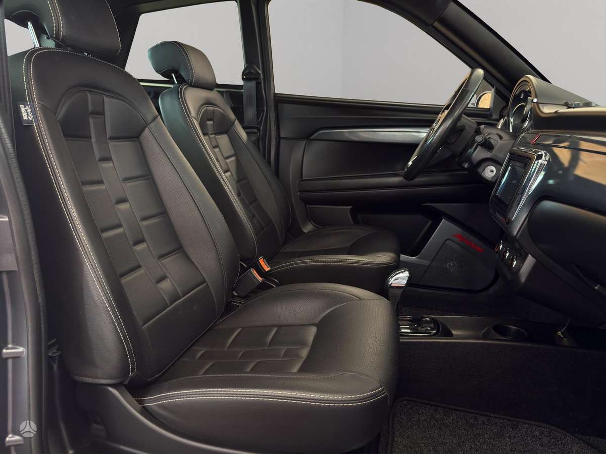 Ligier JS60, 0.5 l., hatchback