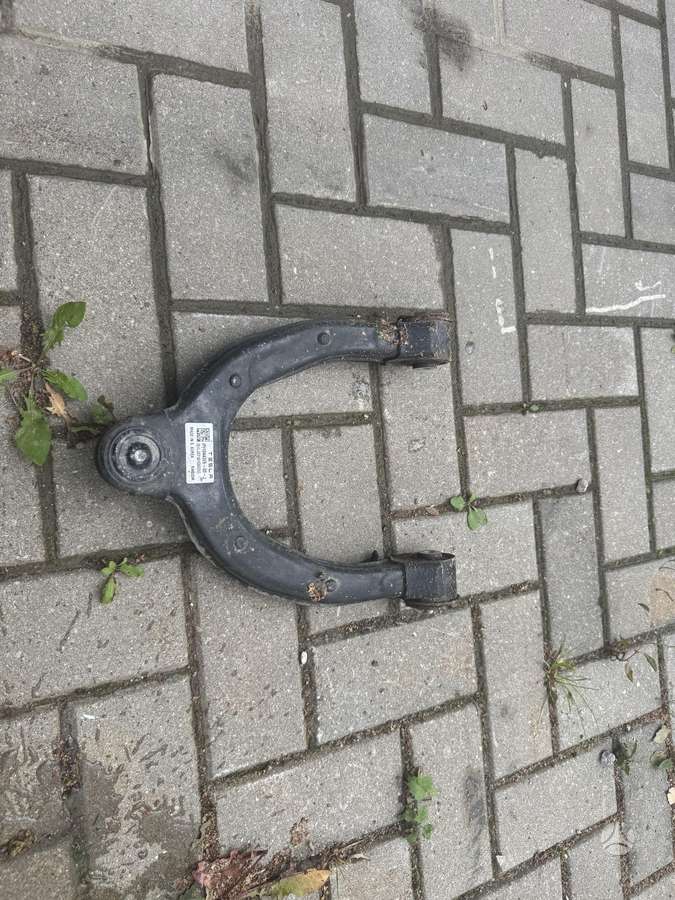 Tesla Model 3 детали кузова