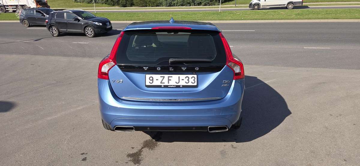 Volvo V60, 2.4 l., Универсал