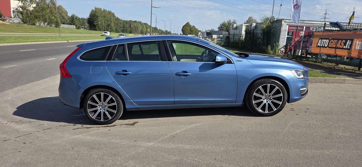 Volvo V60, 2.4 l., Универсал