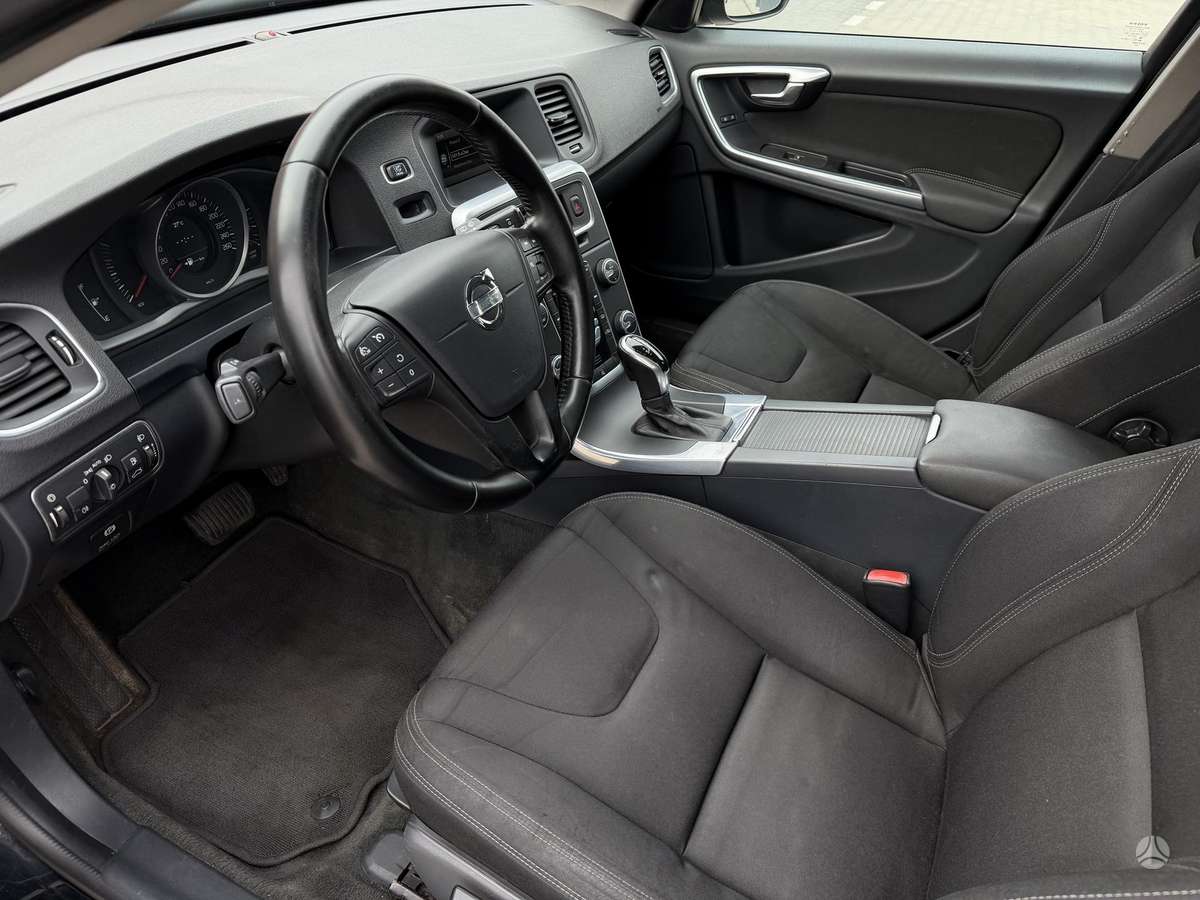 Volvo V60, 1.6 l., Универсал