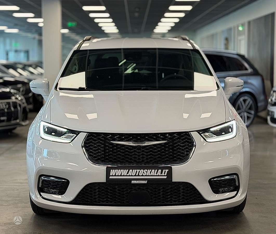 Chrysler Pacifica, 3.6 l., Минивэн