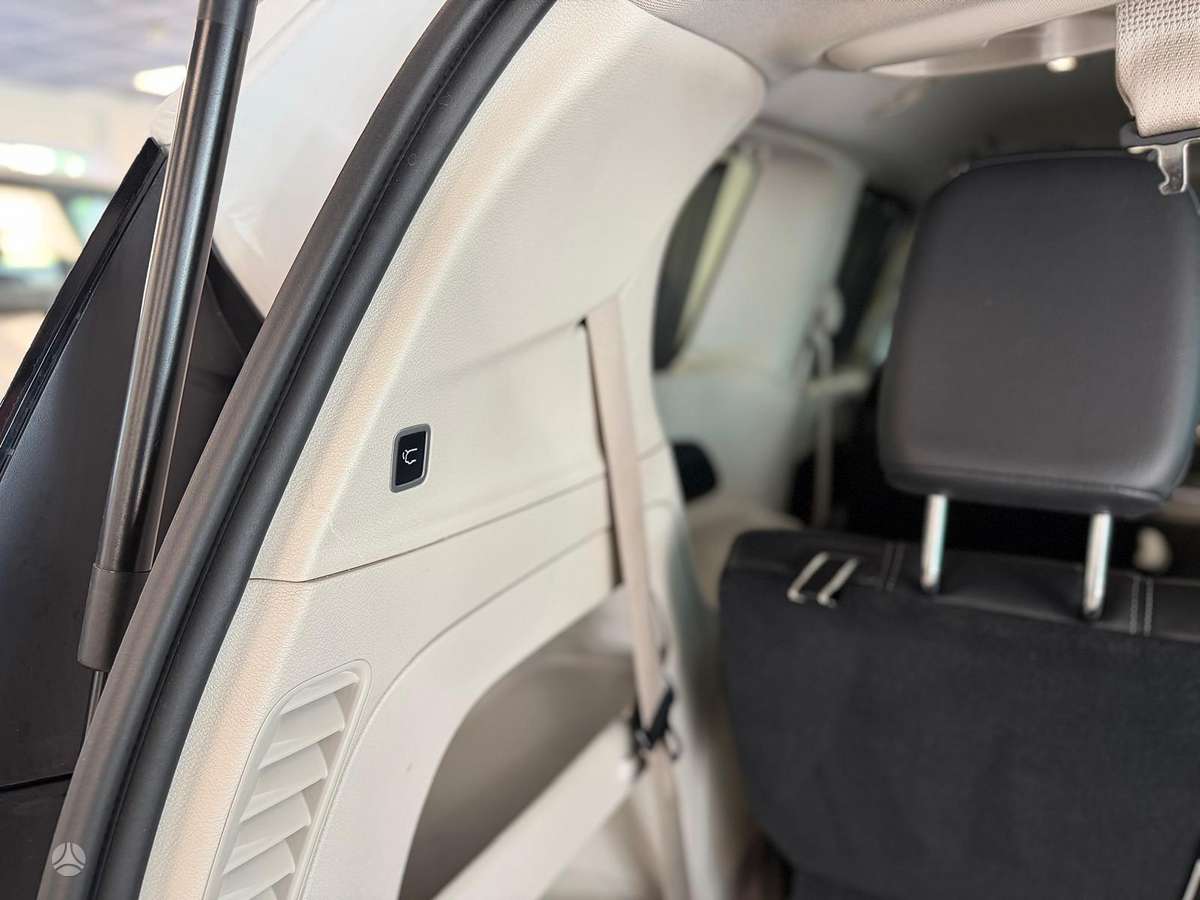 Chrysler Pacifica, 3.6 l., Минивэн
