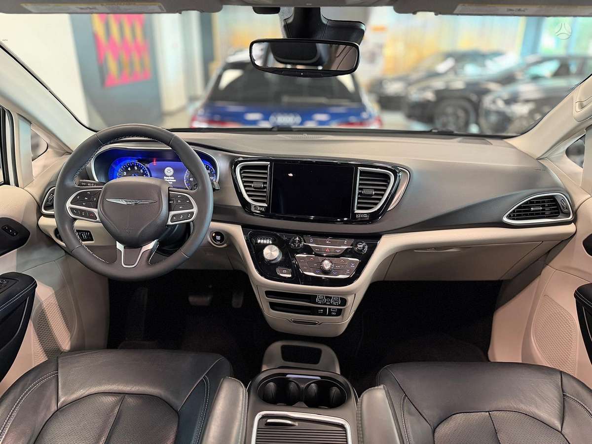 Chrysler Pacifica, 3.6 l., Минивэн