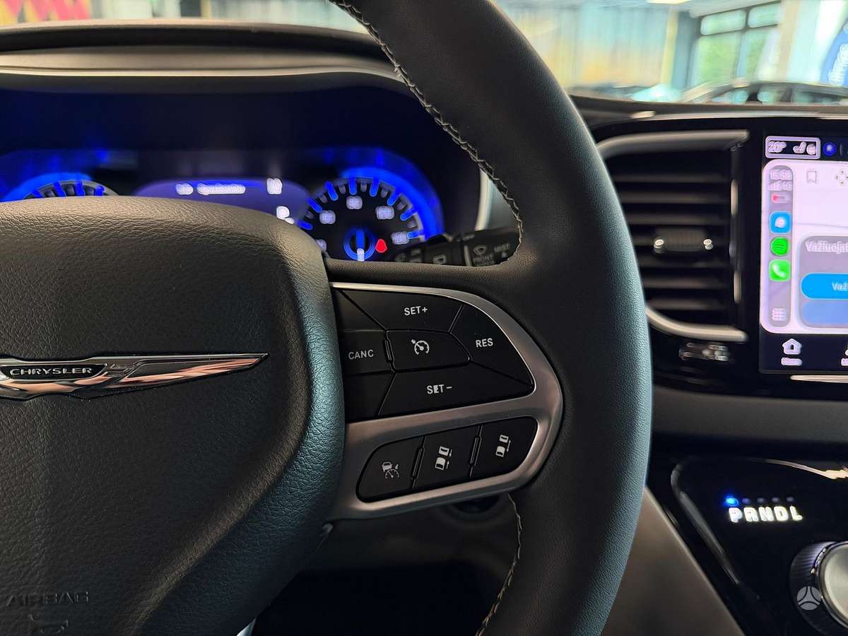 Chrysler Pacifica, 3.6 l., Минивэн