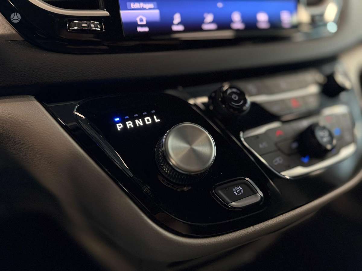 Chrysler Pacifica, 3.6 l., Минивэн