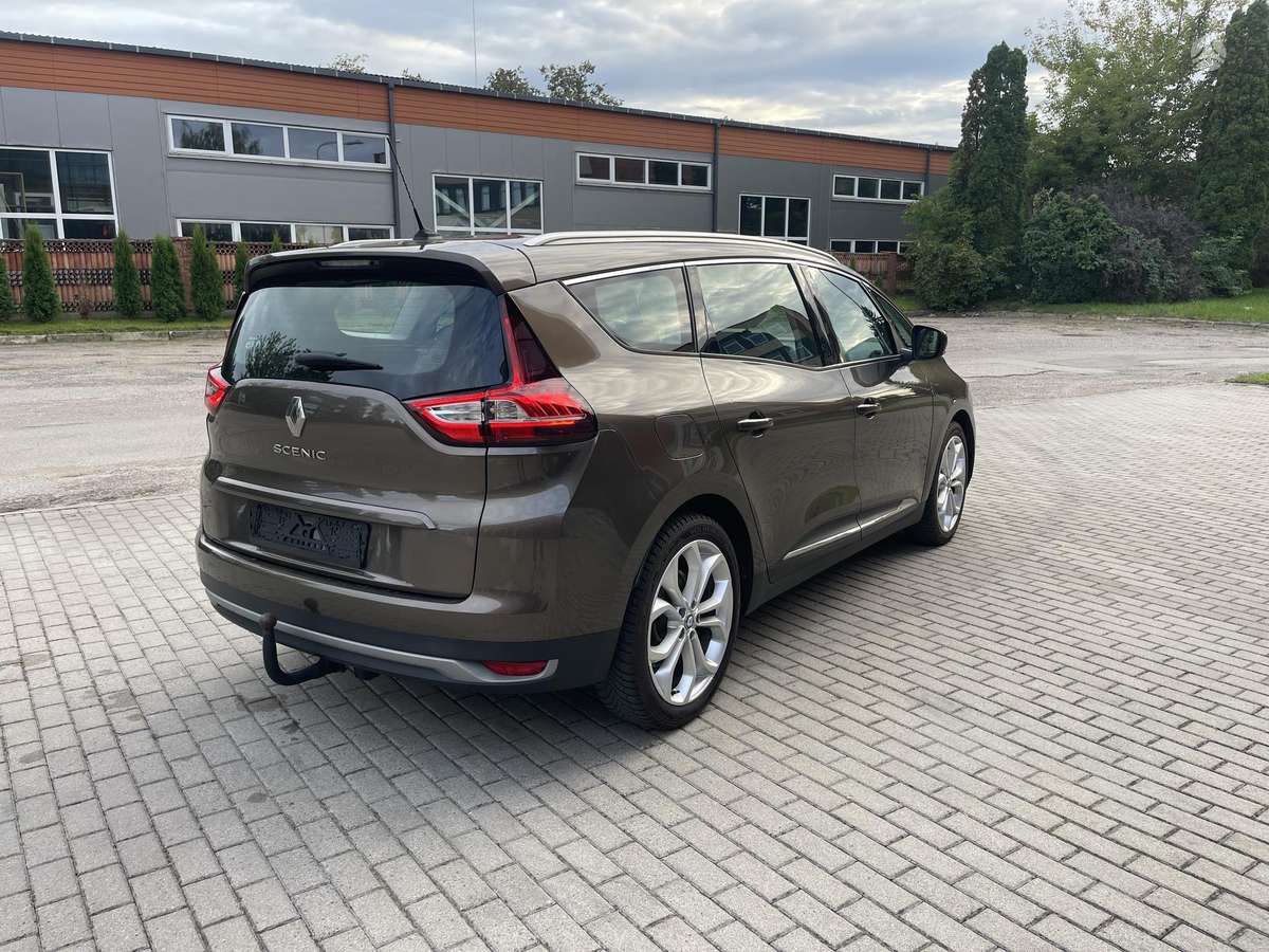 Renault Grand Scenic - 9