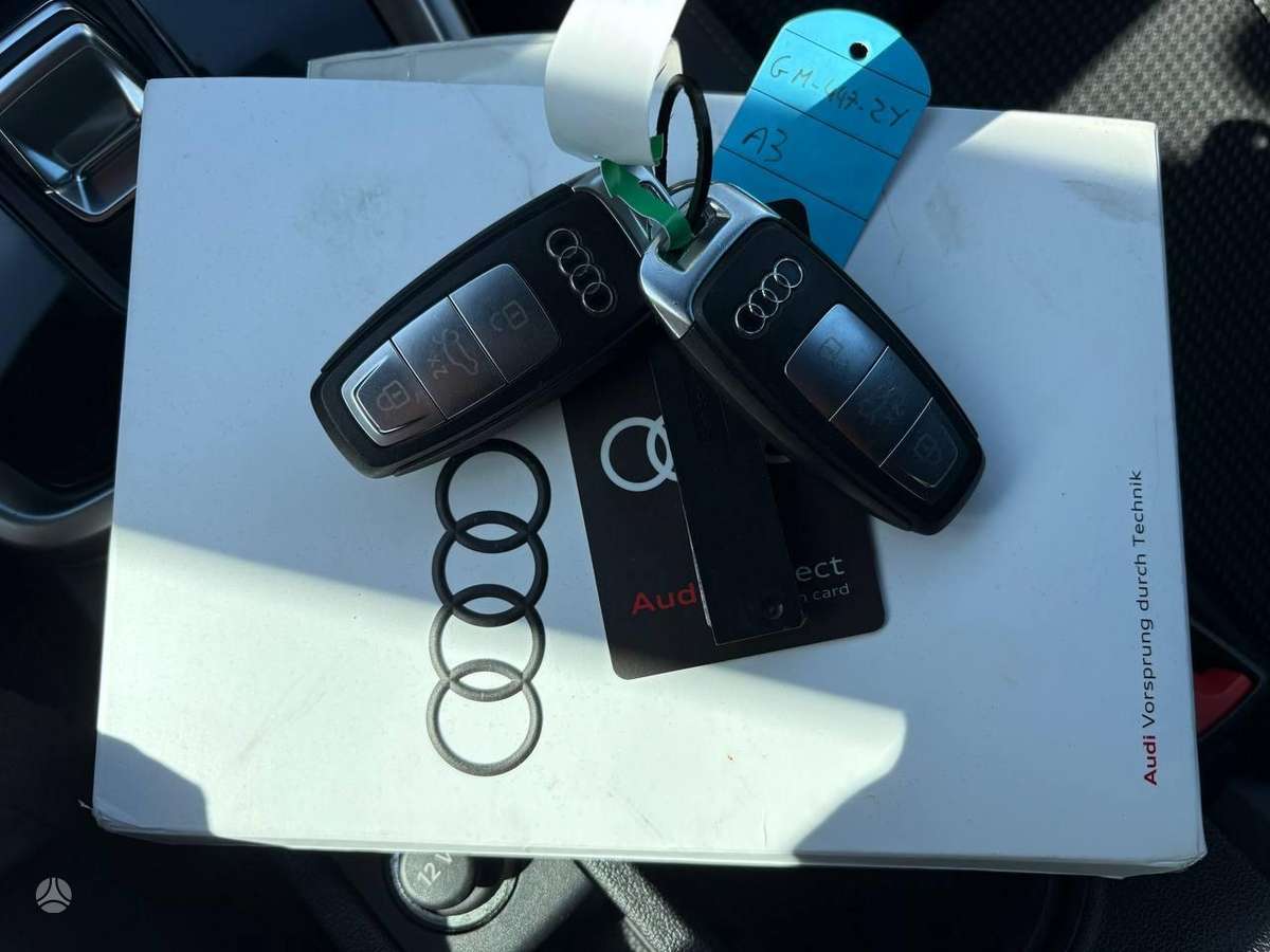 Audi A3, 1.5 l., hatchback