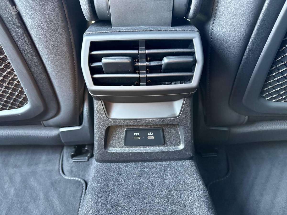 Audi A3, 1.5 l., hatchback