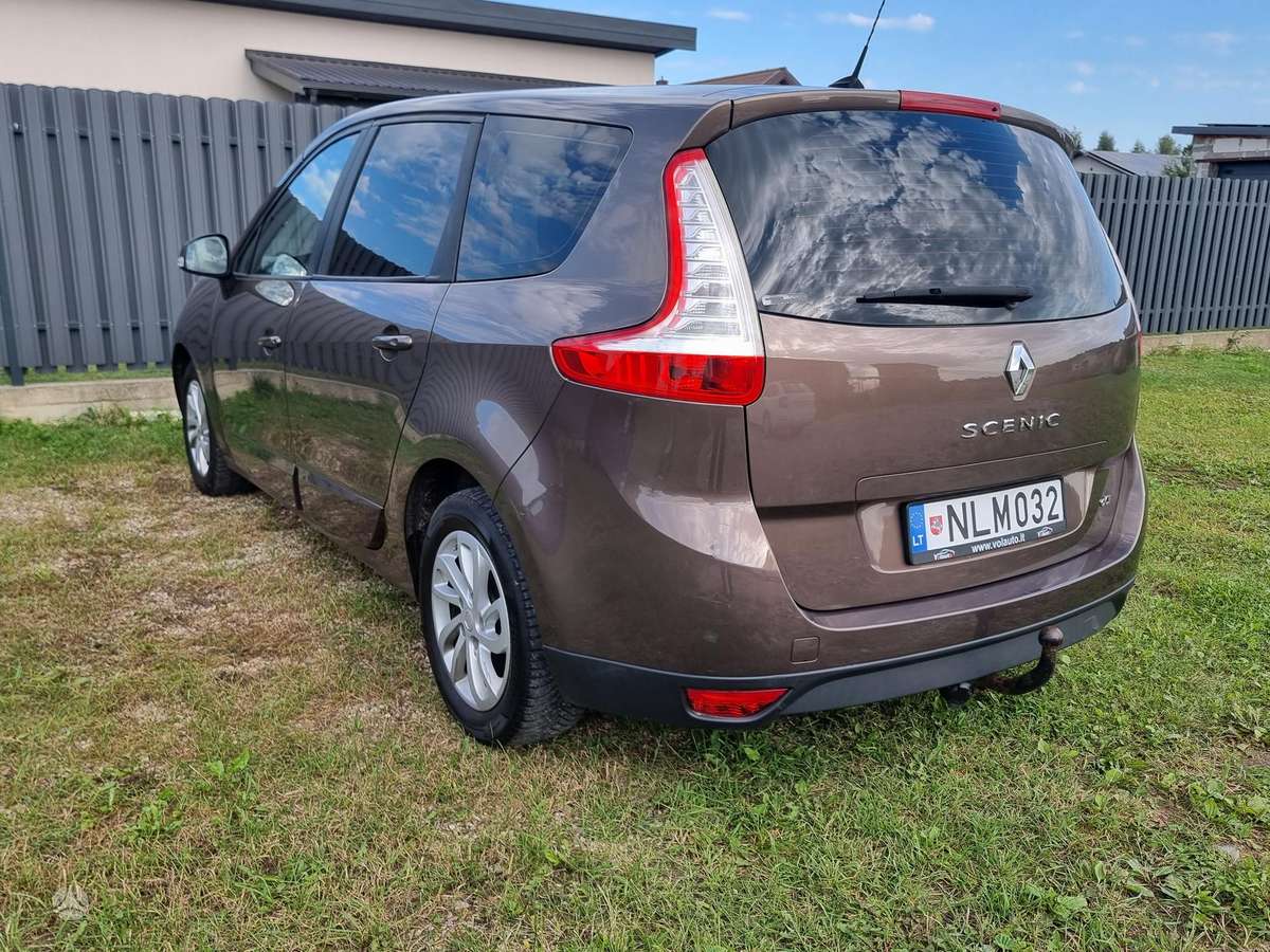 Renault Grand Scenic - 7