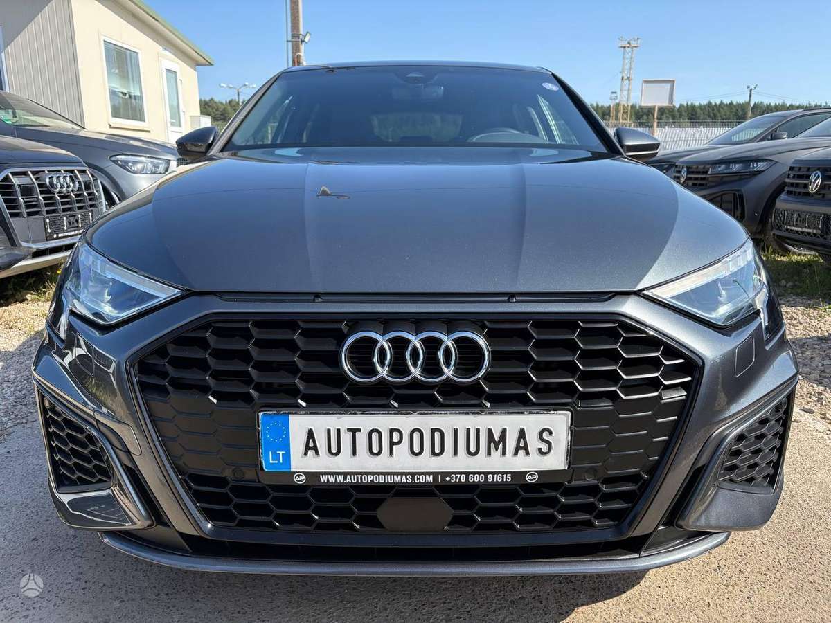 Audi A3, 1.5 l., hatchback
