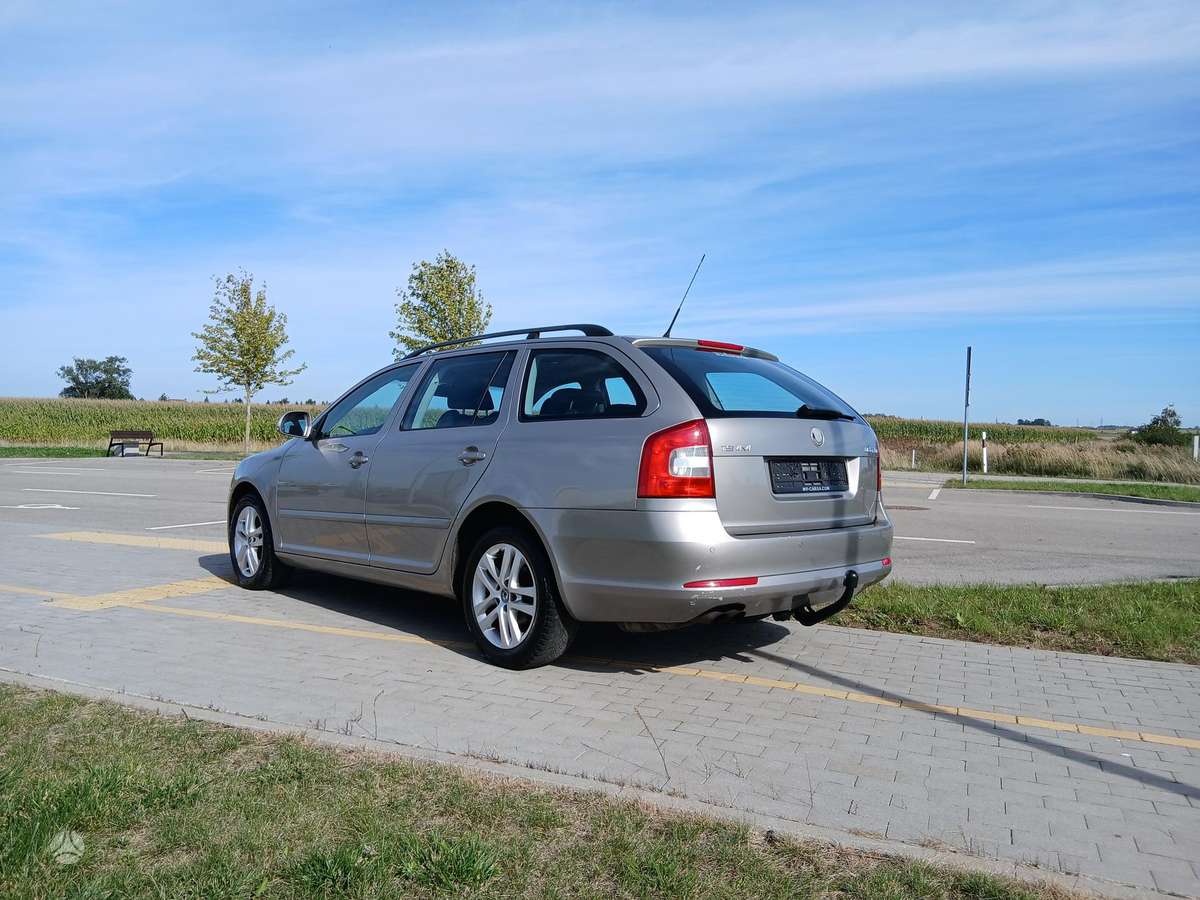 Škoda Octavia - 12