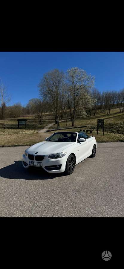 BMW 220, 2.0 l., sedanas