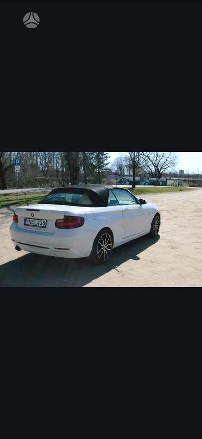BMW 220, 2.0 l., sedanas