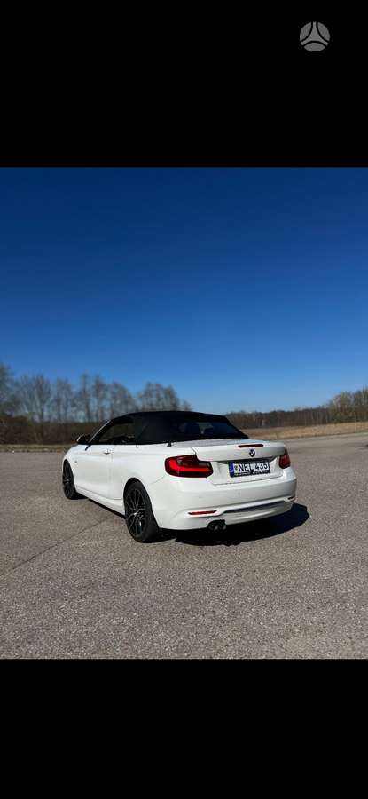 BMW 220, 2.0 l., sedanas