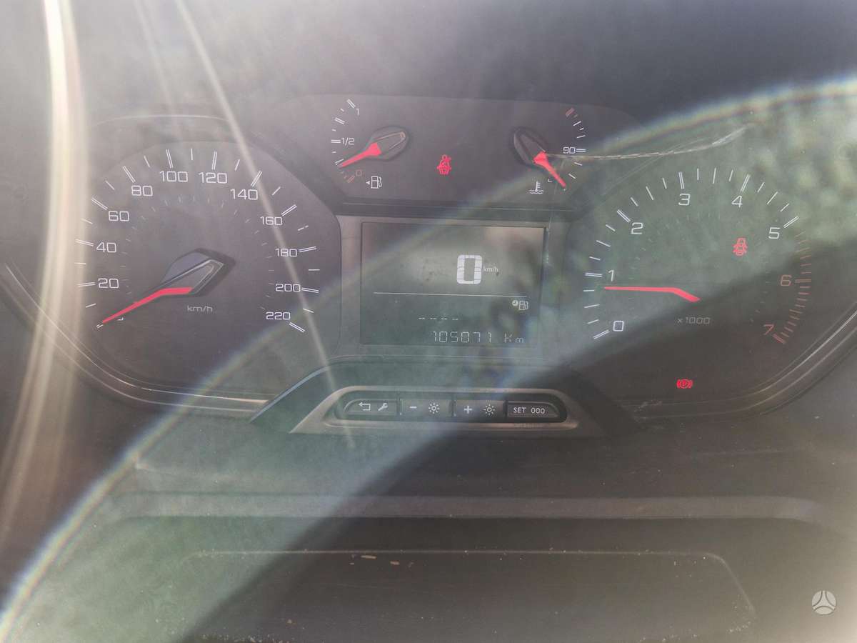 Peugeot Partner - 5