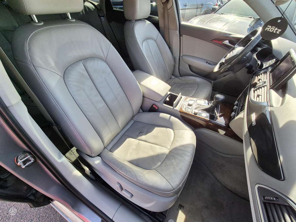 Audi A6, 3.0 l., Седан