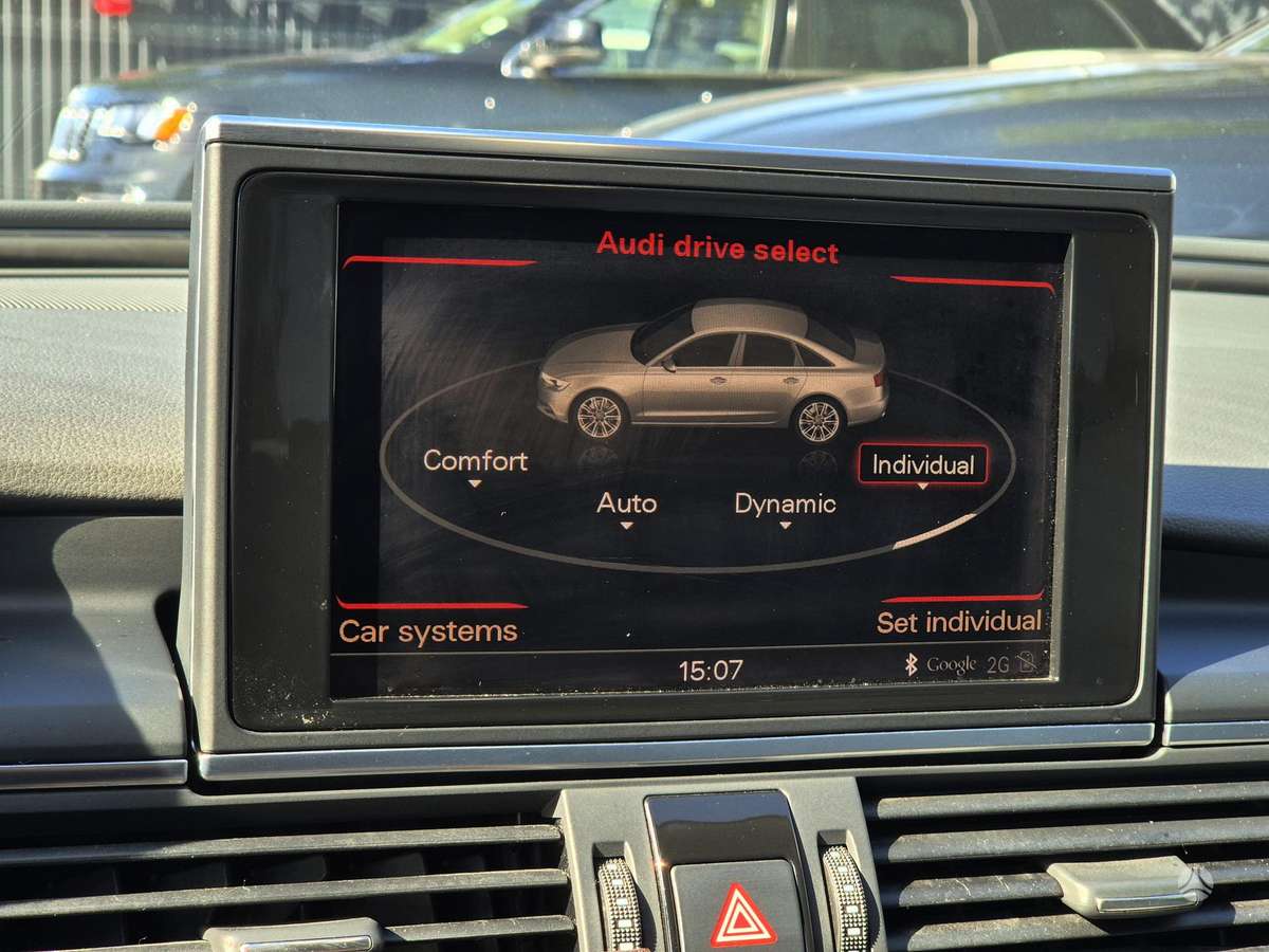 Audi A6, 3.0 l., saloon / sedan