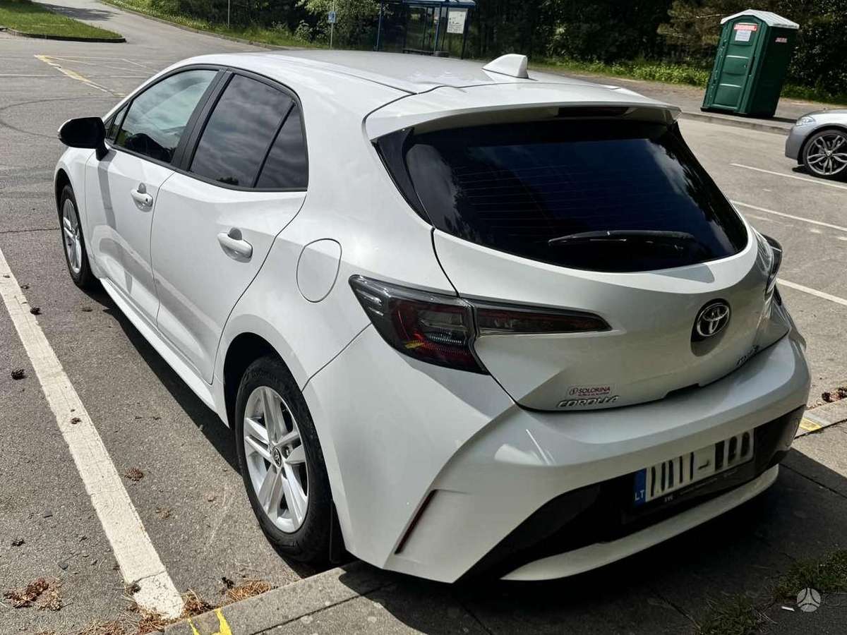 Toyota Corolla - 5