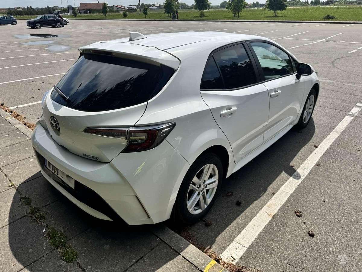 Toyota Corolla - 3