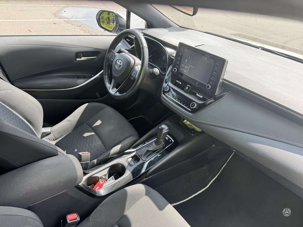 Toyota Corolla - 9