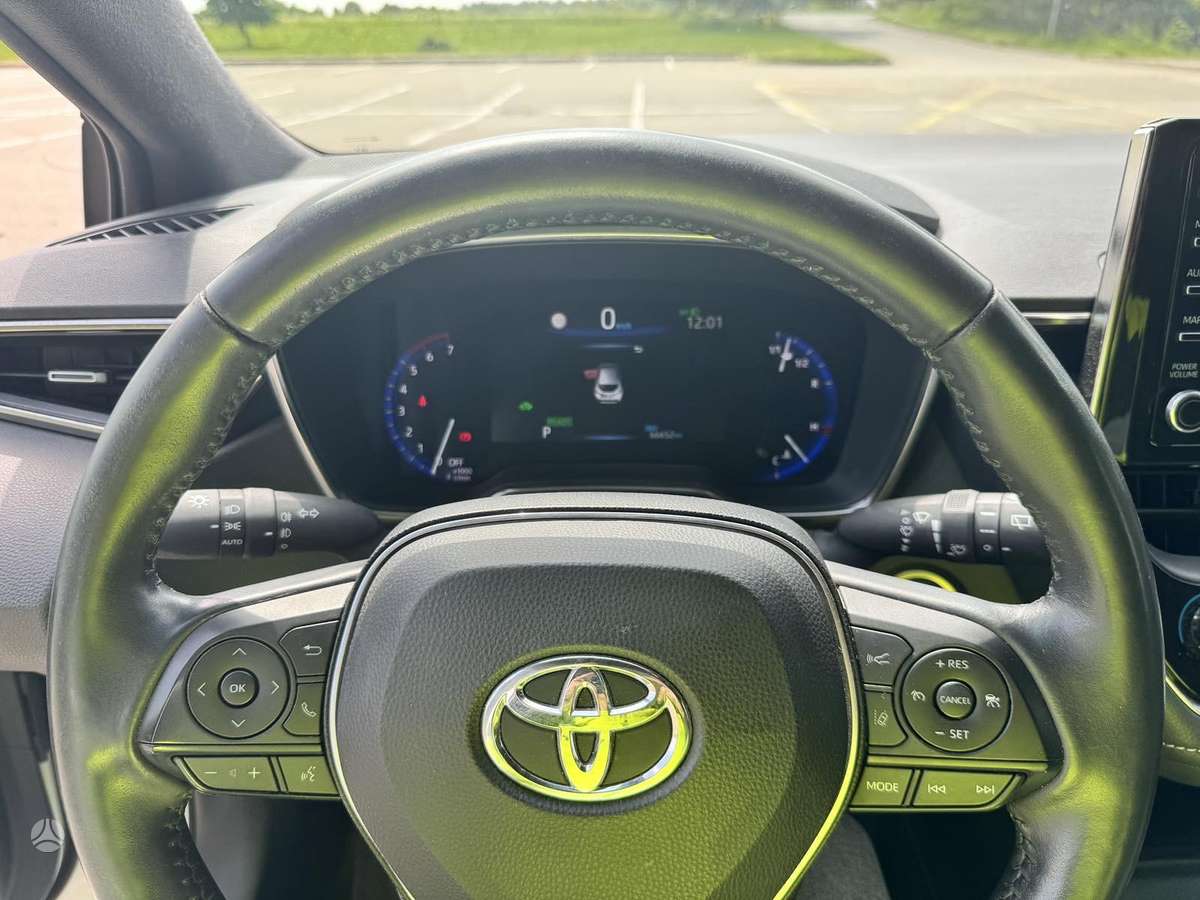 Toyota Corolla - 11