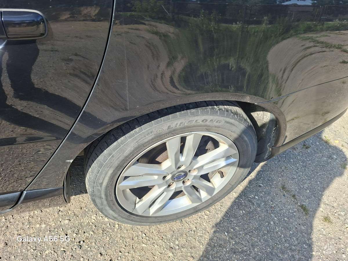 Volvo V70 - 4
