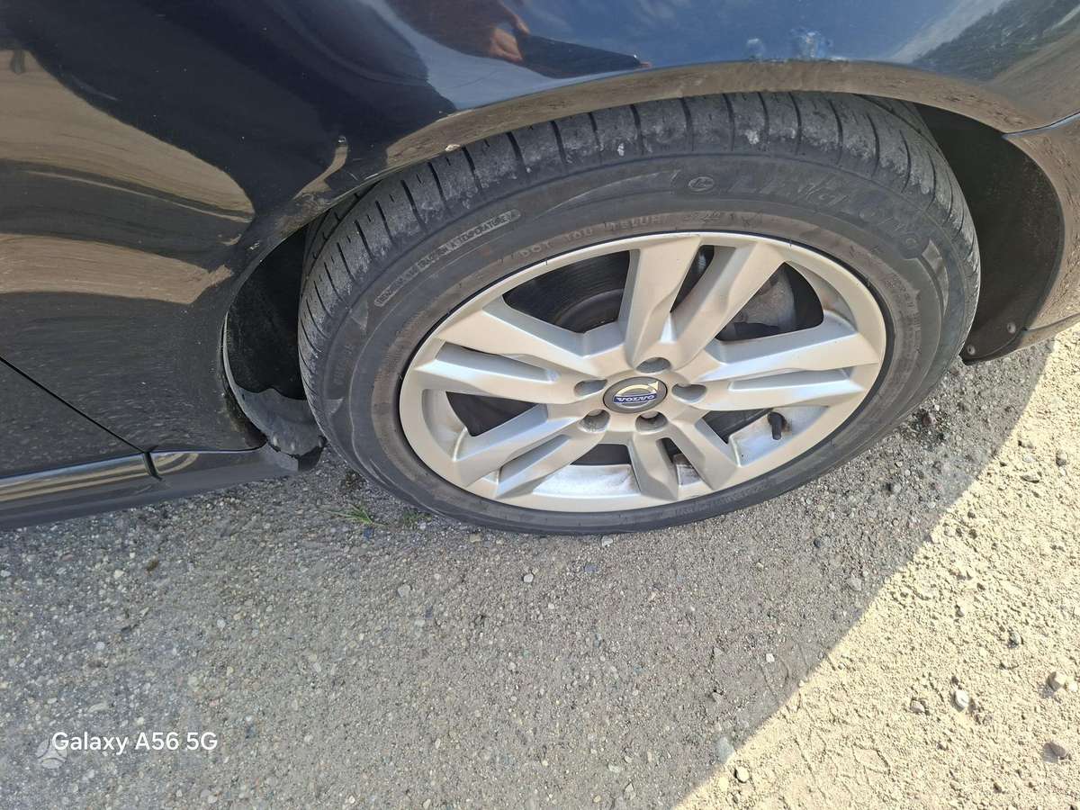 Volvo V70, 1.6 l., wagon