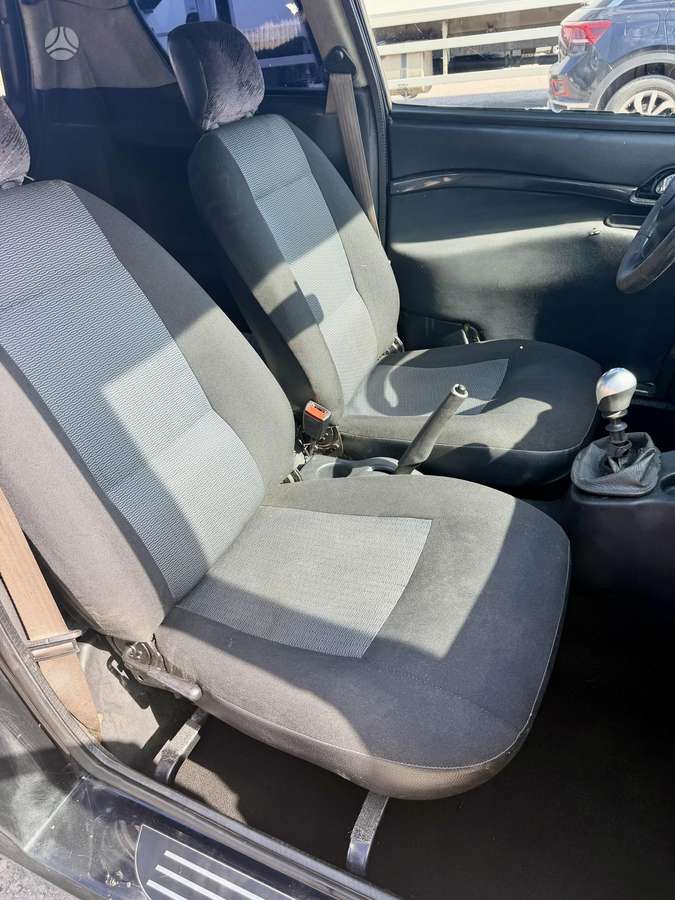 JDM Abaca, hatchback