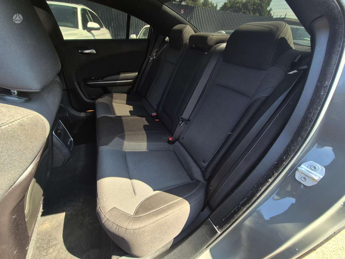 Dodge Charger, 3.6 l., Седан