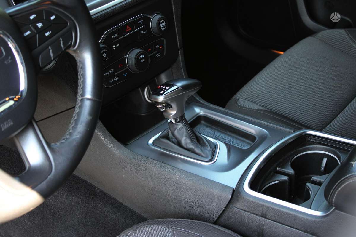 Dodge Charger, 3.6 l., Седан