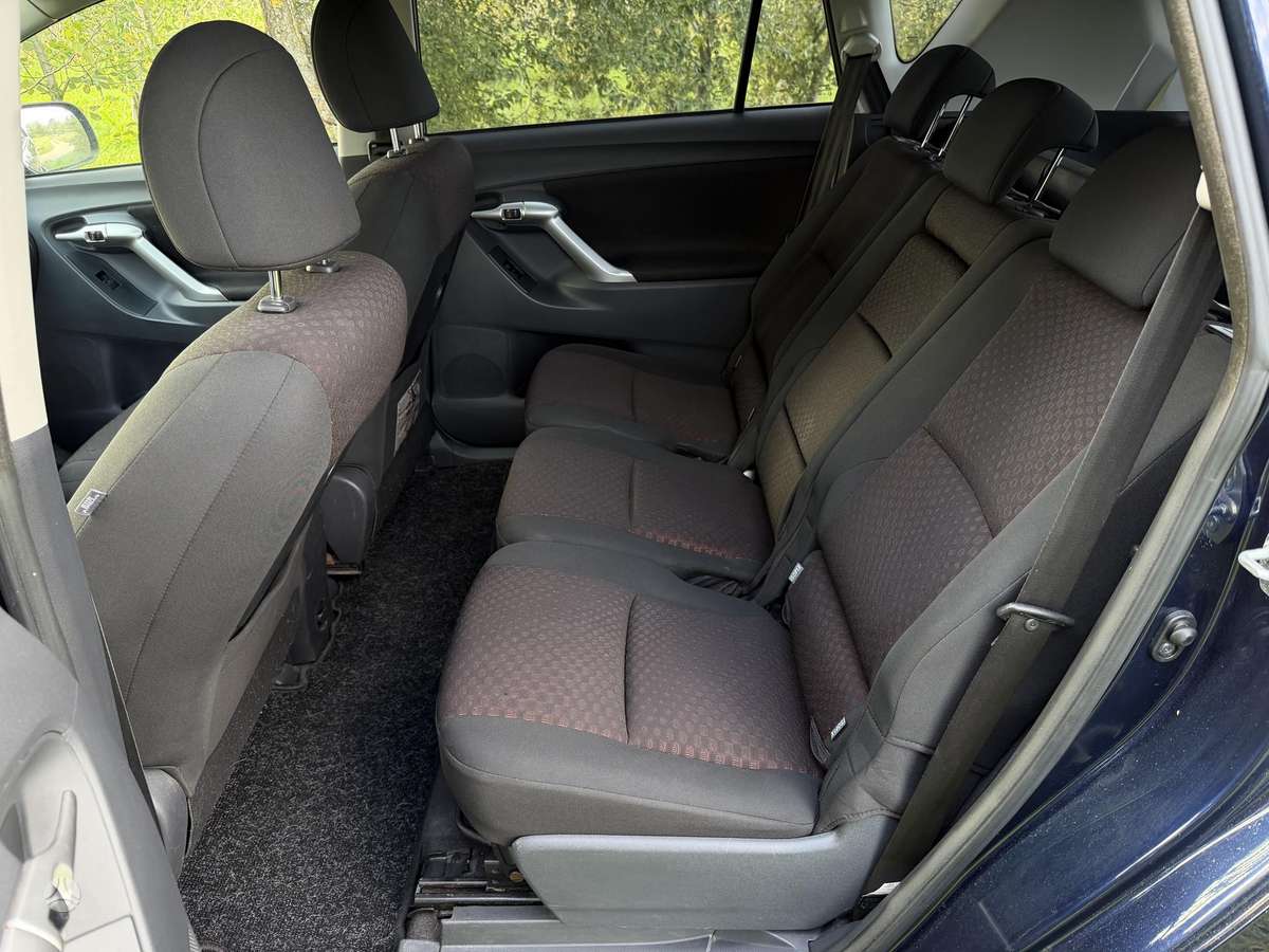 Toyota Verso - 7