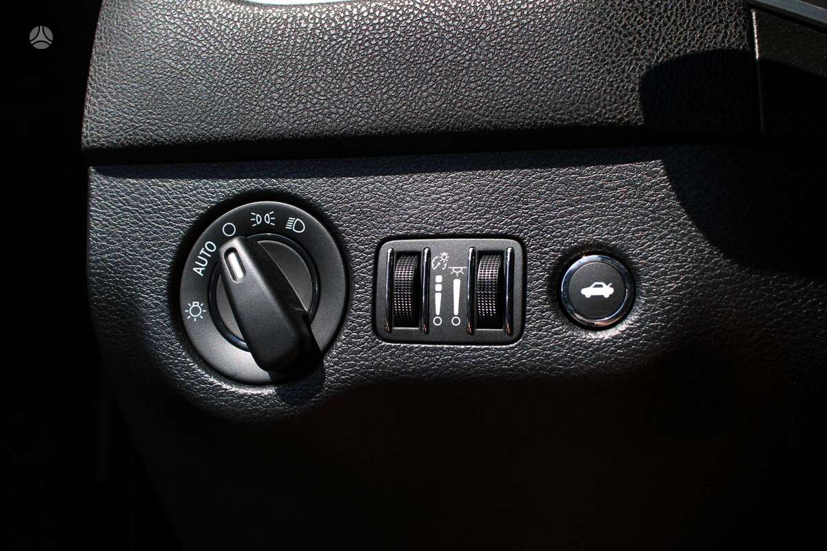 Dodge Charger, 3.6 l., Седан