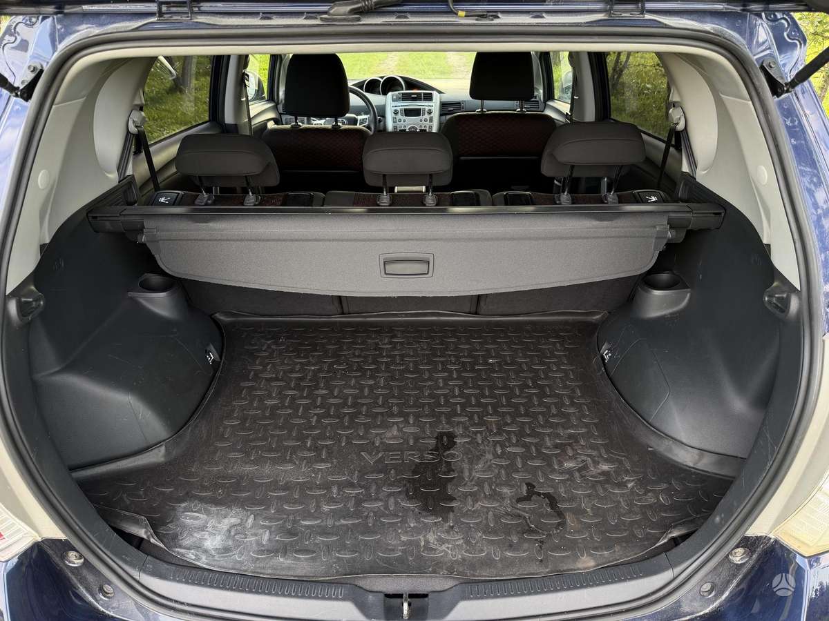 Toyota Verso - 8