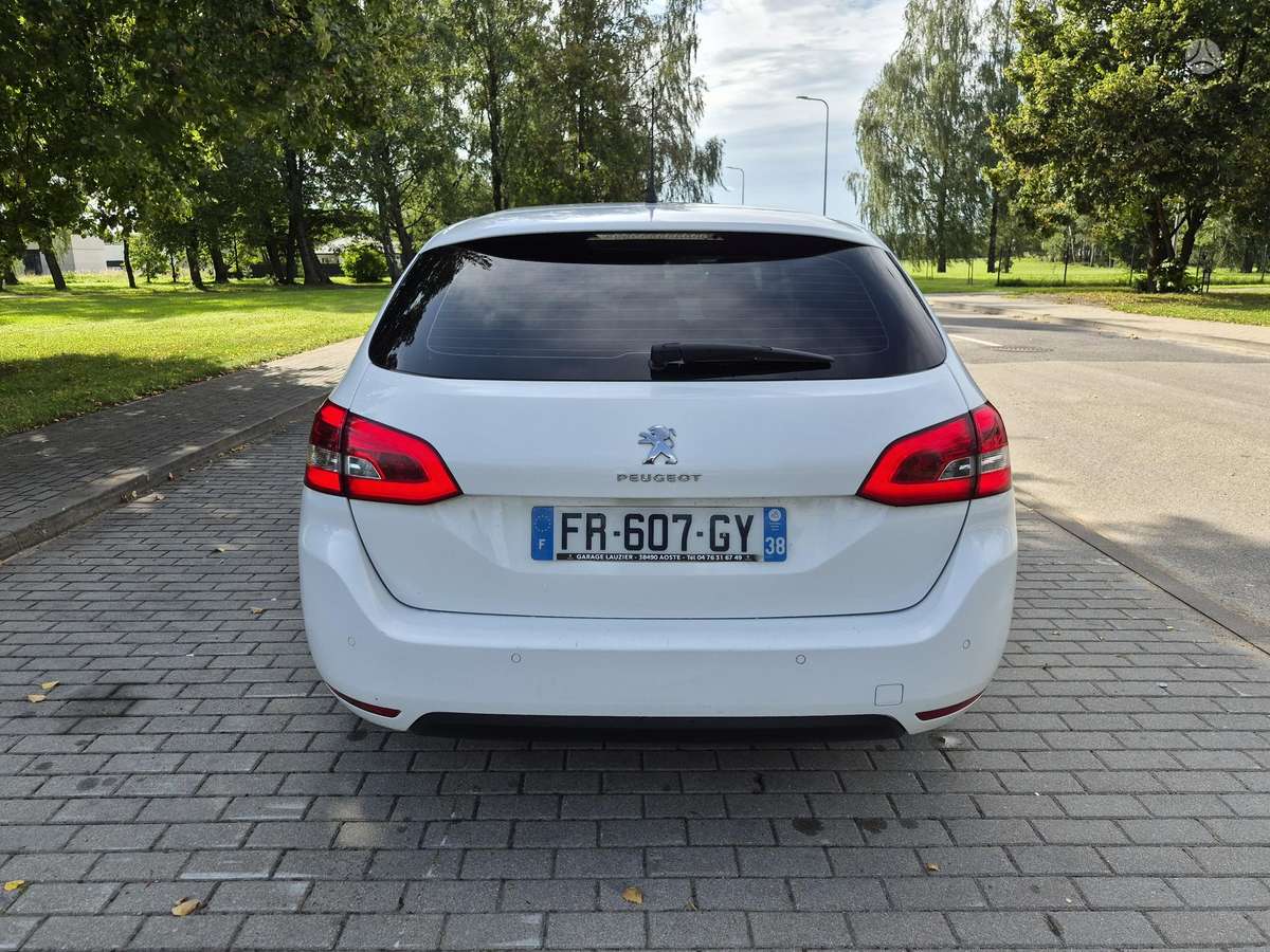 Peugeot 308 - 7