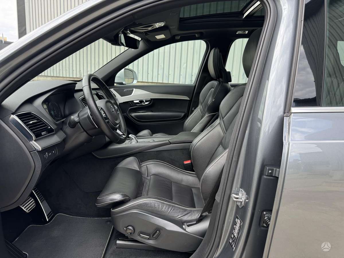 Volvo XC90 - 6