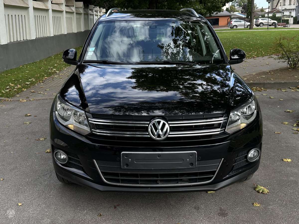 Volkswagen Tiguan - 2