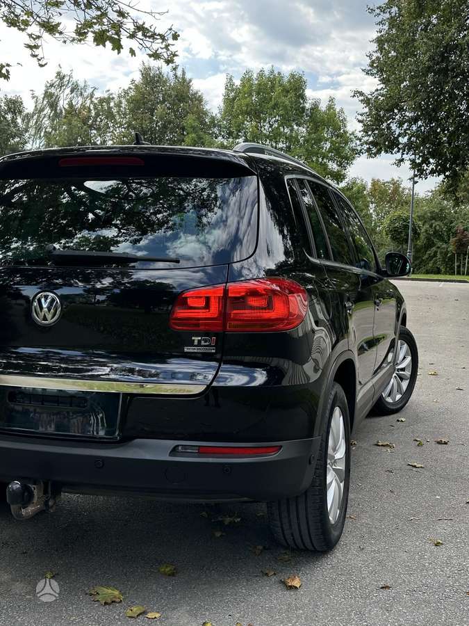 Volkswagen Tiguan - 8