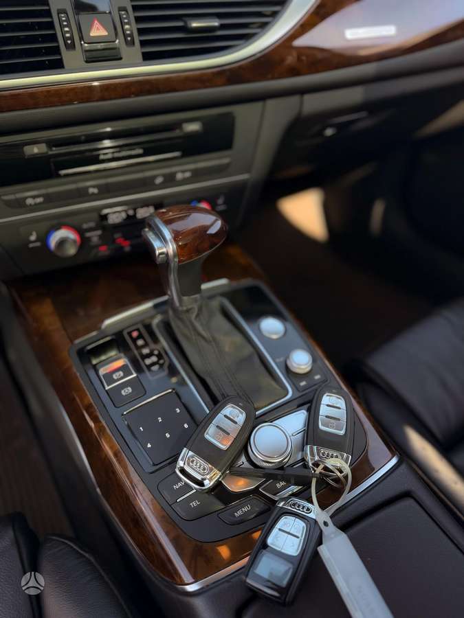 Audi A6 allroad, 3.0 l., wagon
