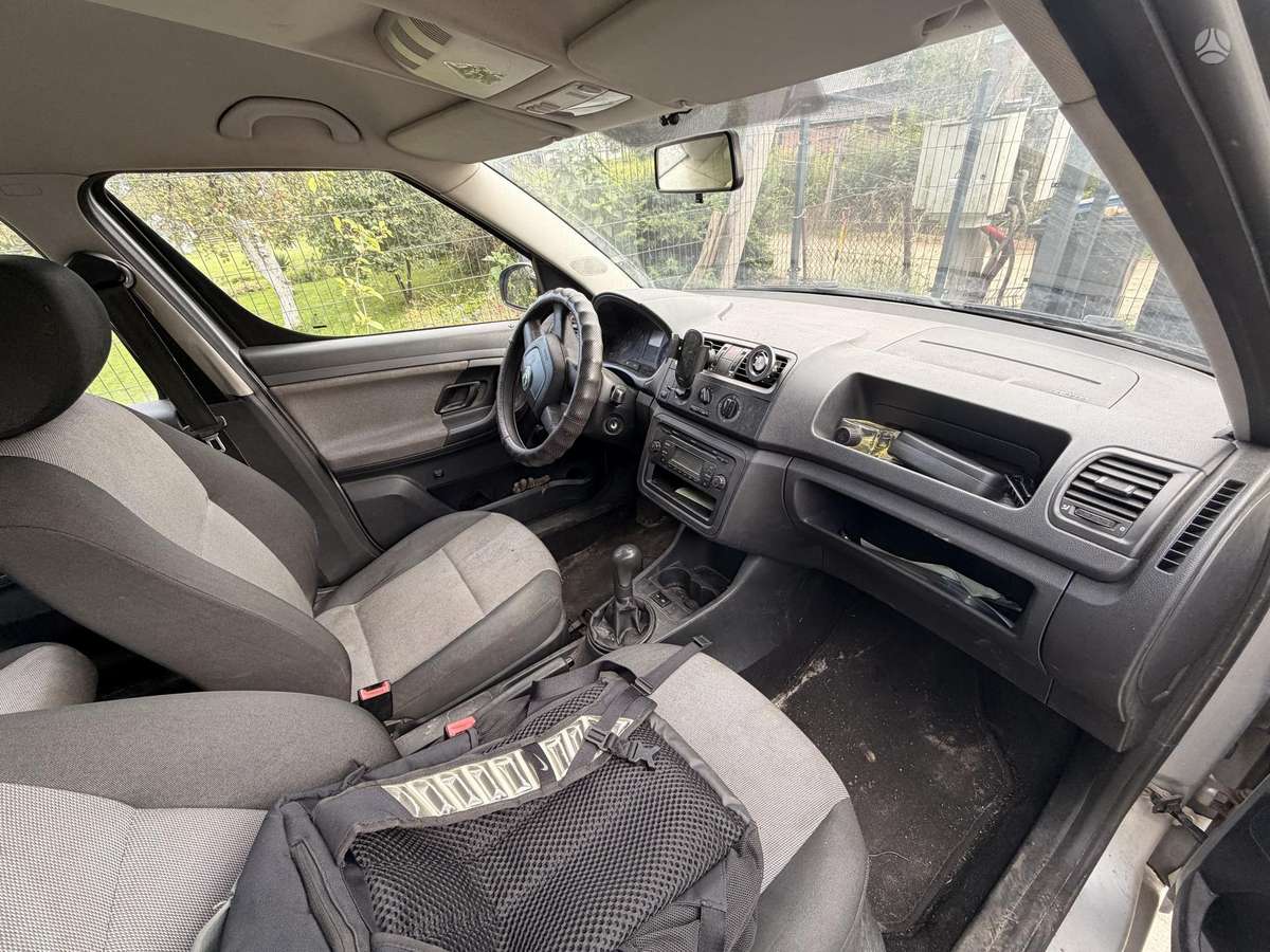 Škoda Roomster - 2