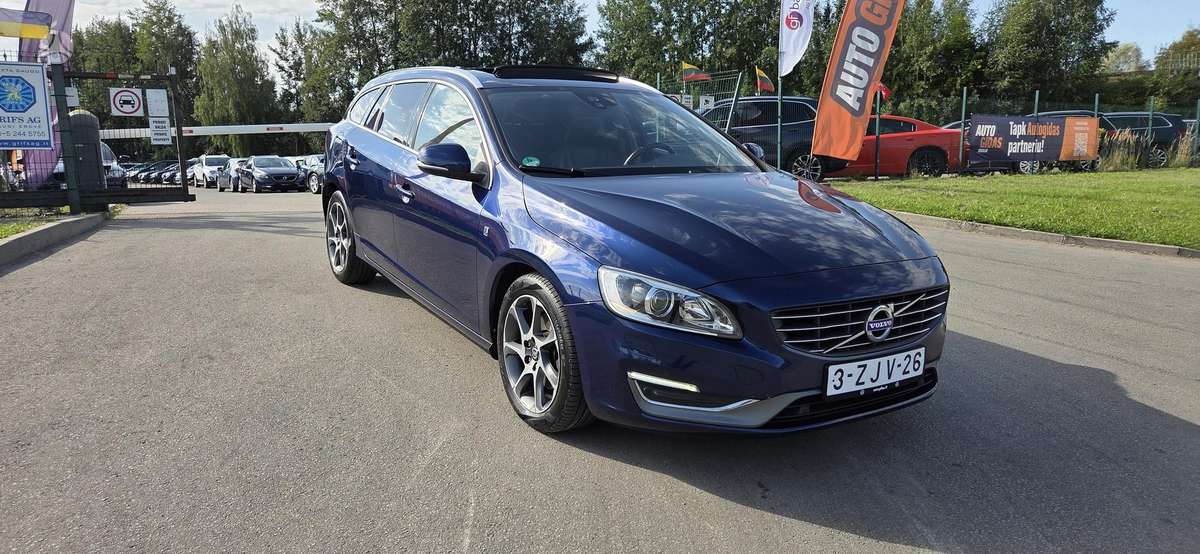 Volvo V60 - 1