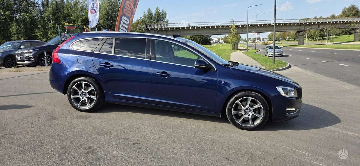 Volvo V60, 2.0 l., Универсал