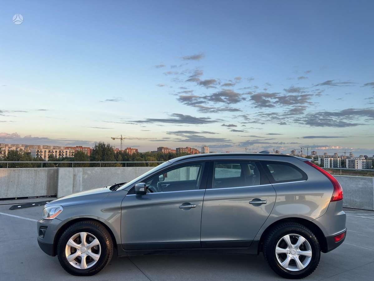 Volvo XC60 - 10