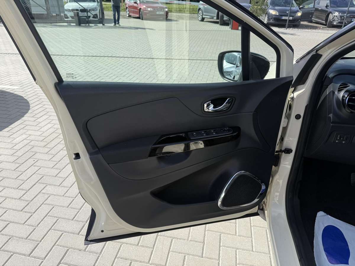 Renault Captur, 1.5 l., Минивэн