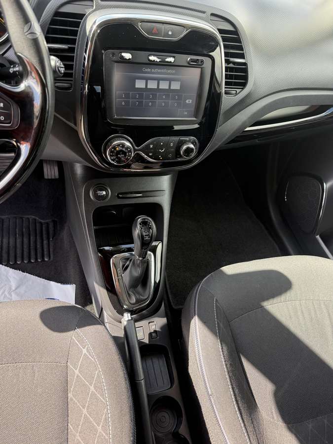 Renault Captur, 1.5 l., Минивэн