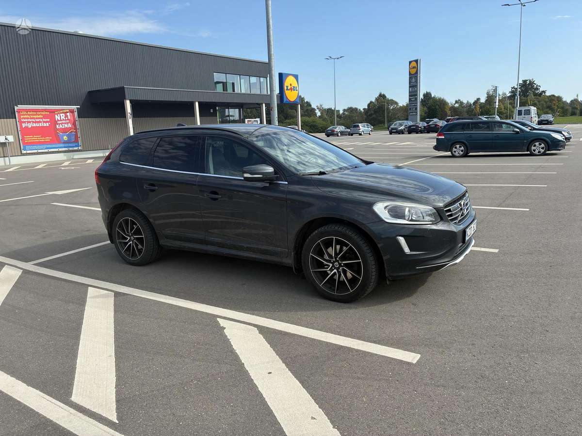 Volvo XC60 - 1