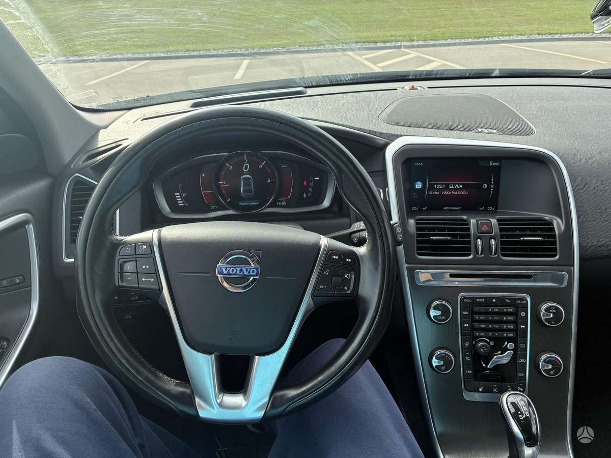 Volvo XC60 - 6